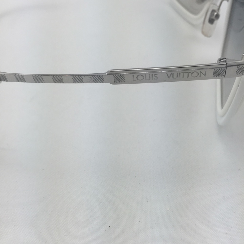 Authentic Louis Vuitton Sunglasses! - Picture 2 of 4